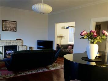 Tiromoana Beachfront Cottage in Worser Bay - Wellington