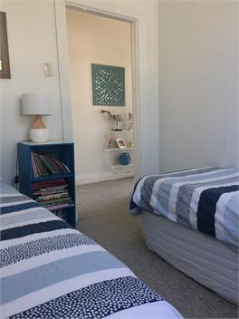 Cosy Bach on the Beach -
