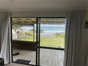 Beachfront - beachfront paradise - Pukehina