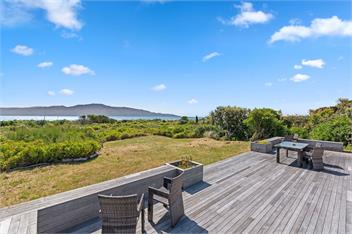 Island View Beach House (Bachcare) - Paraparaumu