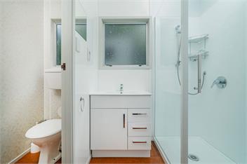 Waters Edge Cottage (Bachcare) - Hahei