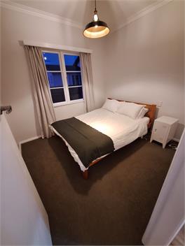 Oxford Retreat (2 Min to Square) - Martinborough