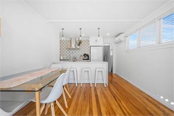 The Olive Corner (Bachcare) - Martinborough