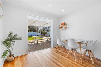The Olive Corner (Bachcare) - Martinborough