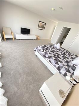 The Peninsula Grande - Northland
