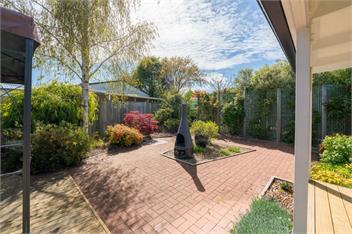 Kinloch Hideaway - 3bdrms, family friendly, close to lake! - Taupo