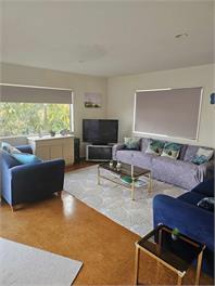  A CHARMING HOLIDAY ON CHEVRON-121 CHEVRON CRESCENT WHANGAMATA - Whangamata