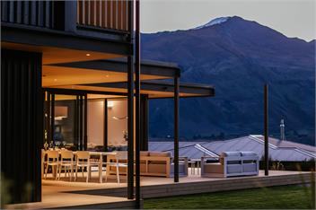 Platinum Ridge | Sleeps 8 | Stunning Lake Views - Wanaka