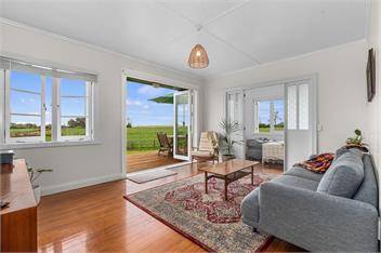 Serene Cove Escape (Bachcare) - Waipu