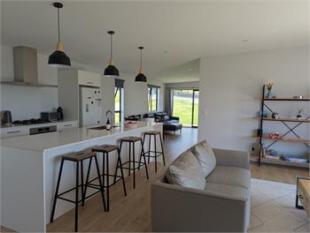 Langs Beach house with sea view - Lang's Beach