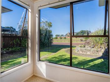 Beachfront Landing (Bachcare) - Pauanui