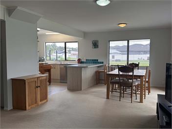 Hosts on the Coast Dads Place - Whangamata