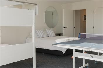 Papamoa Beach Retreat with Pool - Papamoa