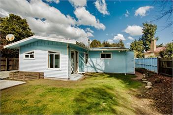 Little Blue House (Bachcare) - 