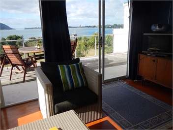 Waterfront gem - Houhora