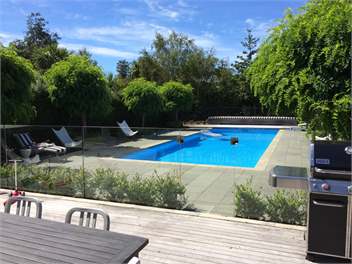 Holly's Place - Martinborough
