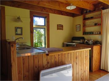 Rock 'n Rata Cottage - Golden Bay