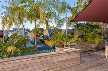 Bayswater - "On the Waterfront" - Paihia - Bay of Islands