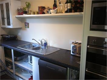 Large Executive Home Near the Beach - Wellington