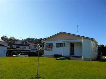 Bobs Bach (Bachcare) - Mt Maunganui