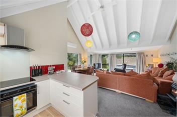 Wharerata (Bachcare) - Otaki Beach