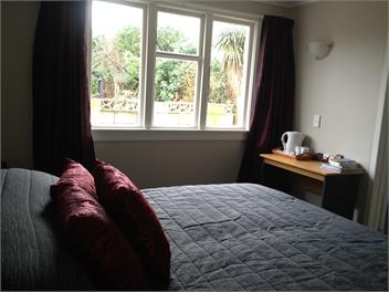 Lovett Lodge - Multi Room Group stay! - Invercargill