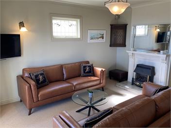 Ahuriri Beachfront Villa - Napier