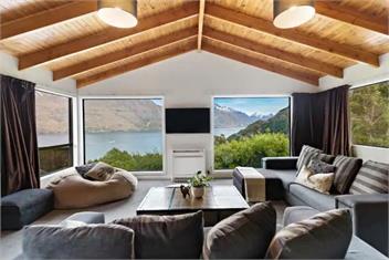The Alpine (Bachcare) - Queenstown