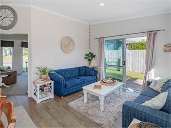 Hawk Hill Getaway (Bachcare) - Cooks Beach
