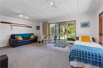 Coastal Oasis (Bachcare) - Papamoa