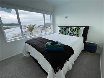 Luxury Seaside Village Resort - Auckland