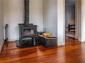 Drasko's Den (Bachcare) - Ohakune