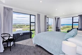 Southern Breeze (Bachcare) - Riverton