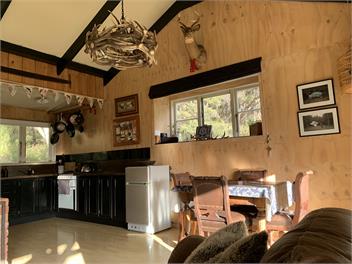 ***LONGSPUR ECO COTTAGE*** - South Wairarapa