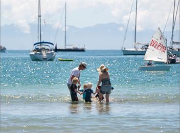 GRAPE SHED COTTAGE : Coast & Country - Waiheke Island