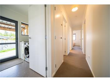Cosy Lakeside (Bachcare) - Manapouri
