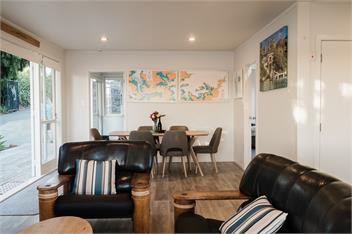 Black Marlin Bach - Kerikeri