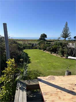 Beachfront Beach House with Ocean Views from every room - even from the Hot Tub! - Waimarama