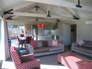 "2 on Rutherford" Linen & clean included. Central location. - Hanmer Springs