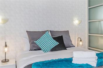 Amazing Viaduct 1 Bedroom, newly refurbished bright and modern apartment - Auckland