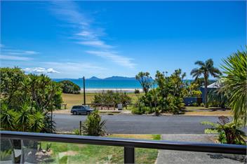 Harnifin (Bachcare) - Langs Beach