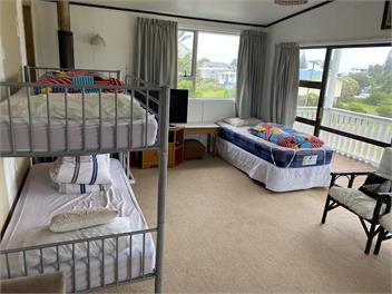 Kuku Ave holiday home - Mahia