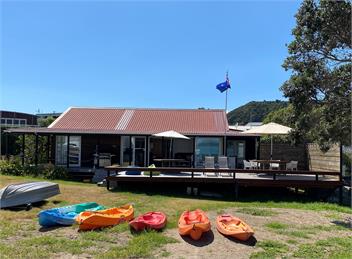 Bay of Islands Beachfront - Tapeka del Mar -