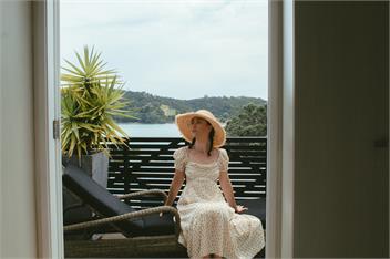 Black Bach on Burrell - Waiheke Island