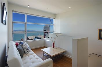 Penthouse 37 - Nelson Waterfront Apartment - Nelson