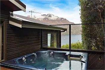 The Alpine (Bachcare) - Queenstown