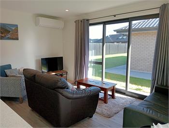 Cozy Cottage on Begg Lane - Cromwell