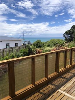 Log Cabin - Castlepoint