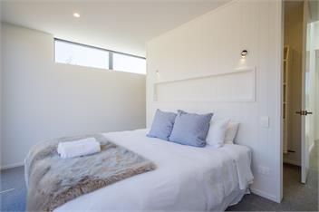 Luxury Fern Burn Retreat, Wanaka - Wanaka
