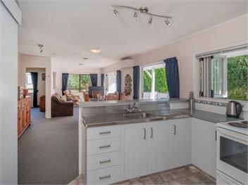 Seashells Bach (Bachcare) - Whangamata